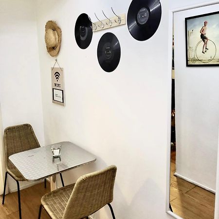 Central Park Hollywood Apartment بوخارست المظهر الخارجي الصورة